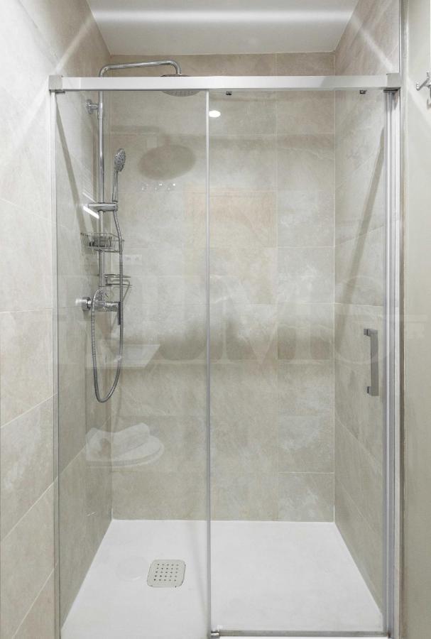 Lovely Duplex With Private Parking Near City Center By Rems Málaga Buitenkant foto