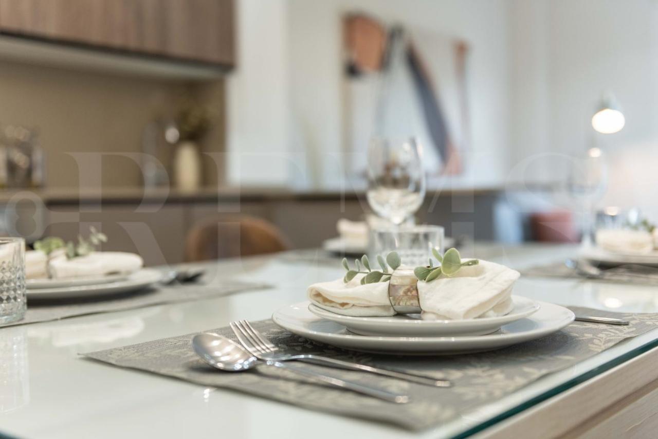 Lovely Duplex With Private Parking Near City Center By Rems Málaga Buitenkant foto