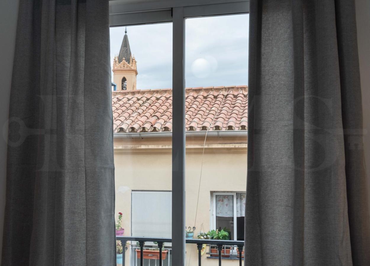 Lovely Duplex With Private Parking Near City Center By Rems Málaga Buitenkant foto