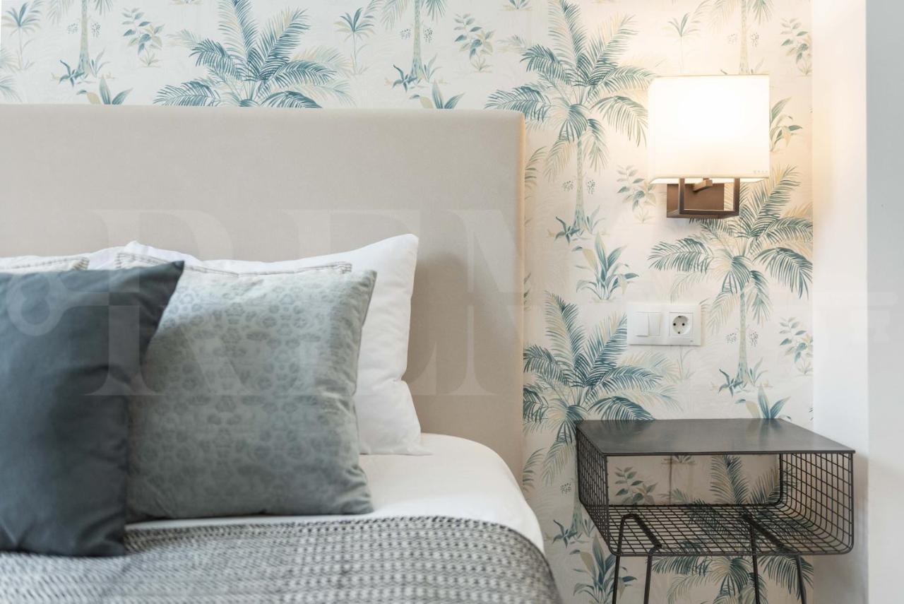 Lovely Duplex With Private Parking Near City Center By Rems Málaga Buitenkant foto